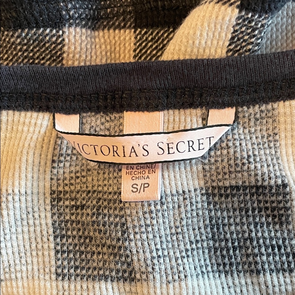 Victoria's Secret Black and White Plaid Pajama Set - Picture 7 of 7